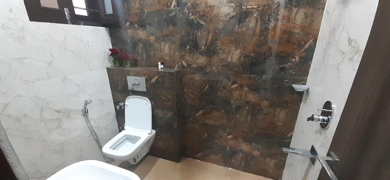 Gangānagar Amor Hotel المظهر الخارجي الصورة
