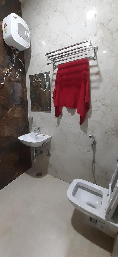 Gangānagar Amor Hotel المظهر الخارجي الصورة