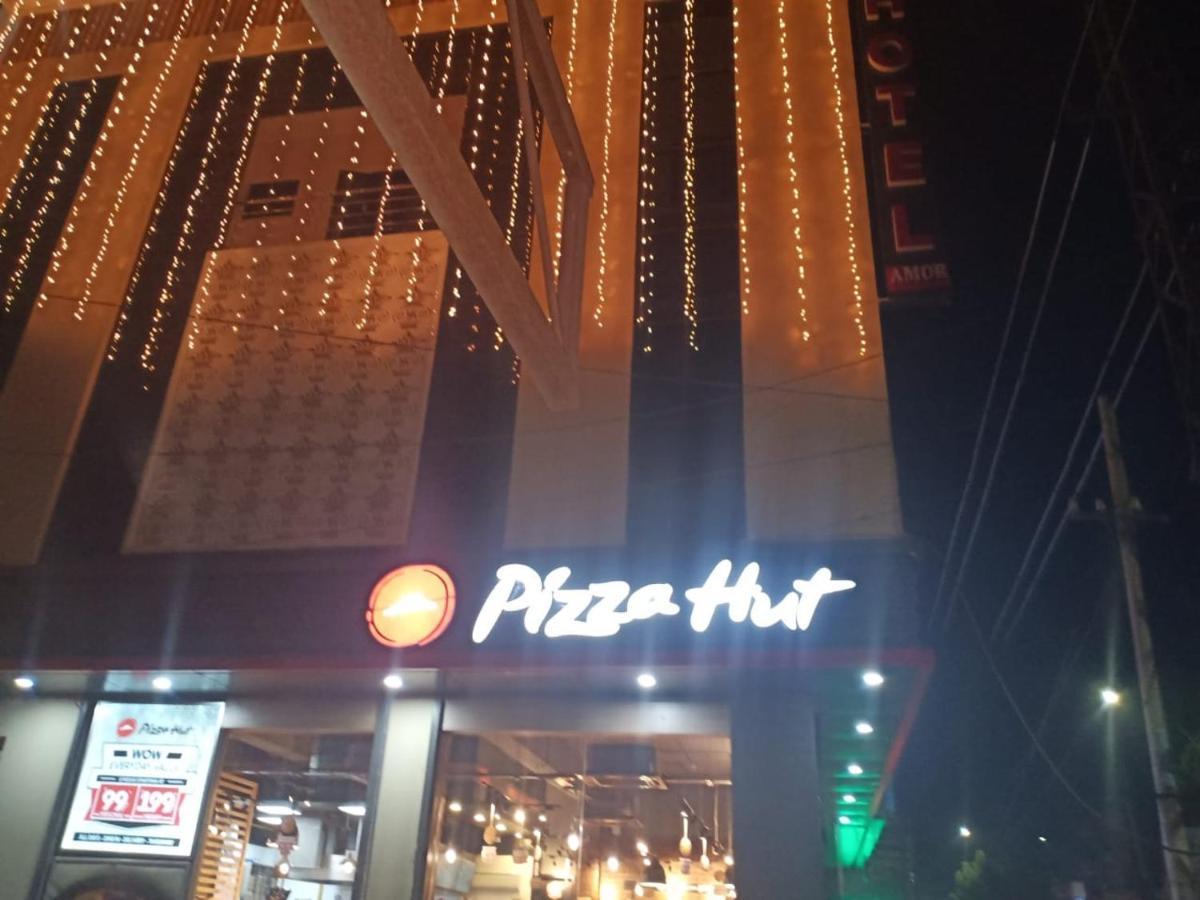 Gangānagar Amor Hotel المظهر الخارجي الصورة